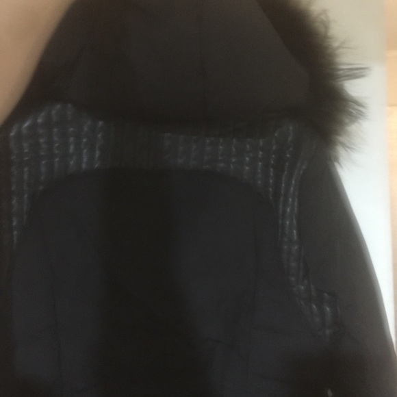 MODA -down puffer coat with fur RUDSAK. - Picture 5 of 12